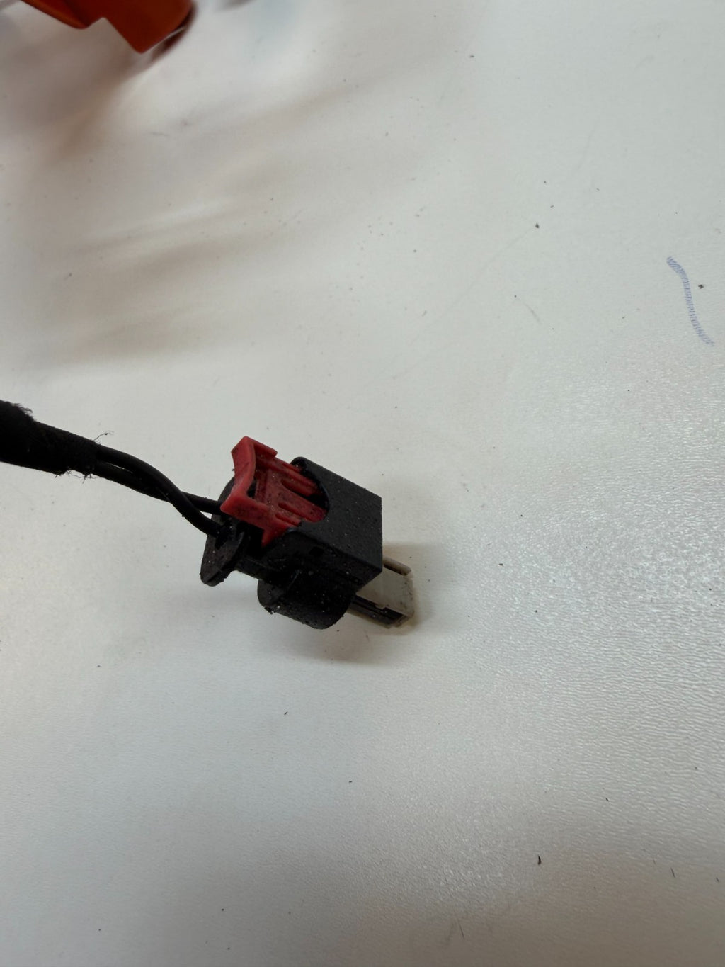 2017-23 TESLA MODEL Y AC COMPRESSOR HV WIRING HARNESS 1507971-00-C