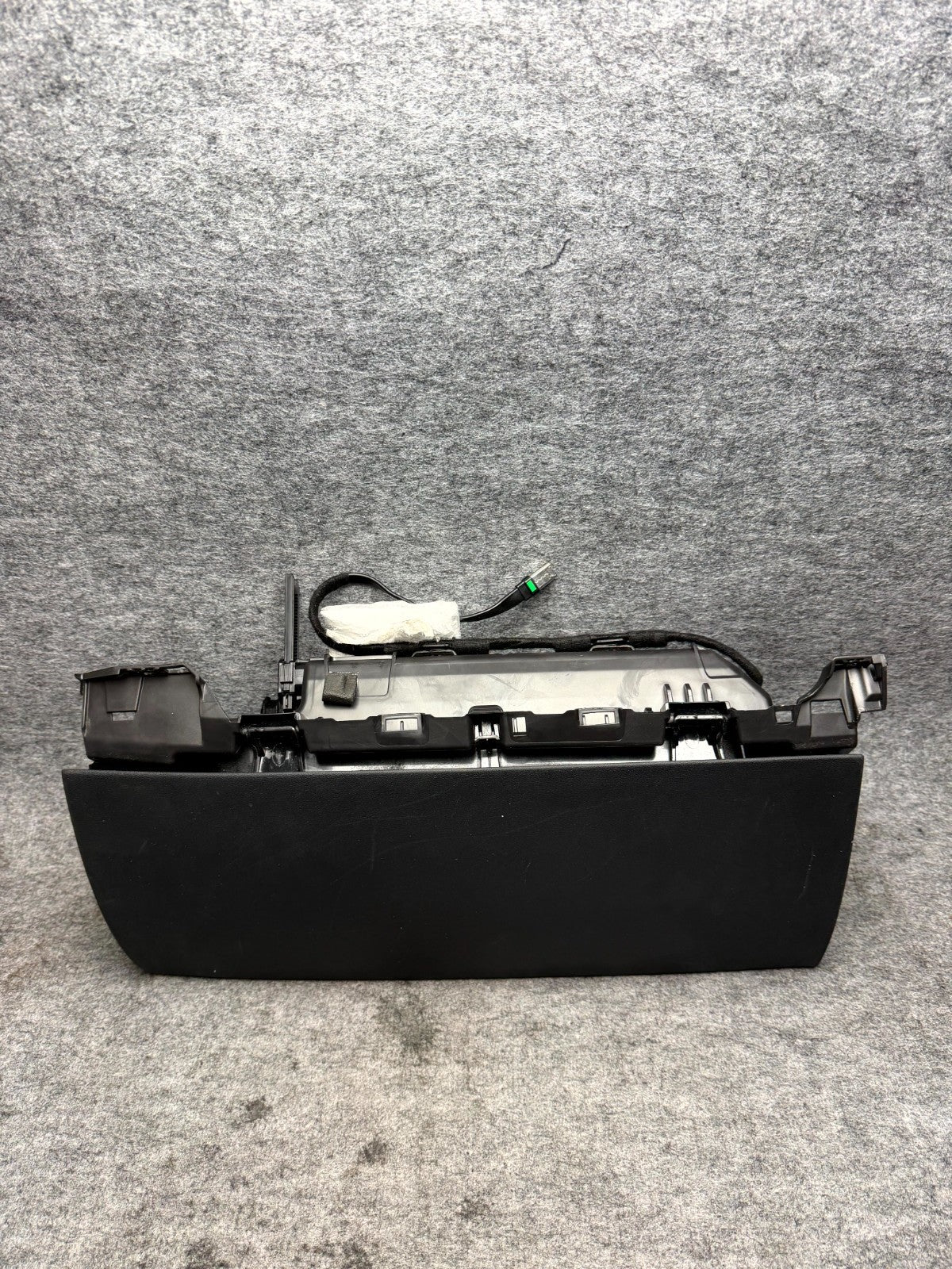 ♦️2017-2023 TESLA MODEL 3 DASHBOARD GLOVE BOX STORAGE COMPARTMENT OEM, 108334000