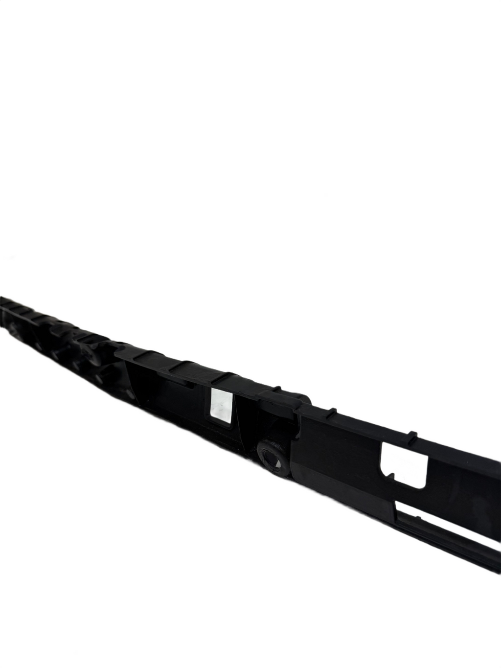 2016-2025 Tesla Model X Right Side Skirt Rocker Panel Trim Bracket 1046690-00-B