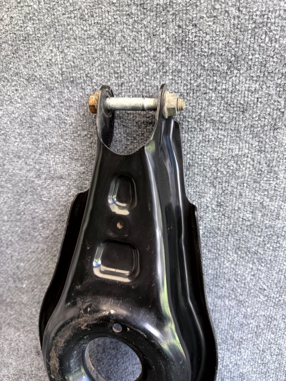 2017 - 2023 TESLA MODEL 3 REAR LEFT / RIGHT LOWER CONTROL ARM OEM, 1044451-00-F