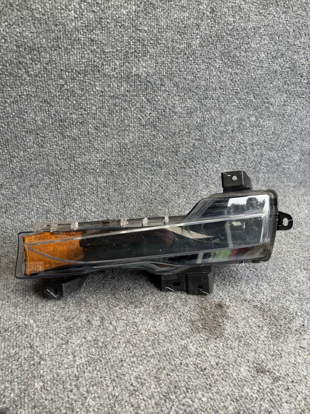 2017 - 2023 TESLA MODEL 3 FRONT BUMPER LEFT SIDE FOG LIGHT LAMP OEM 107738900F