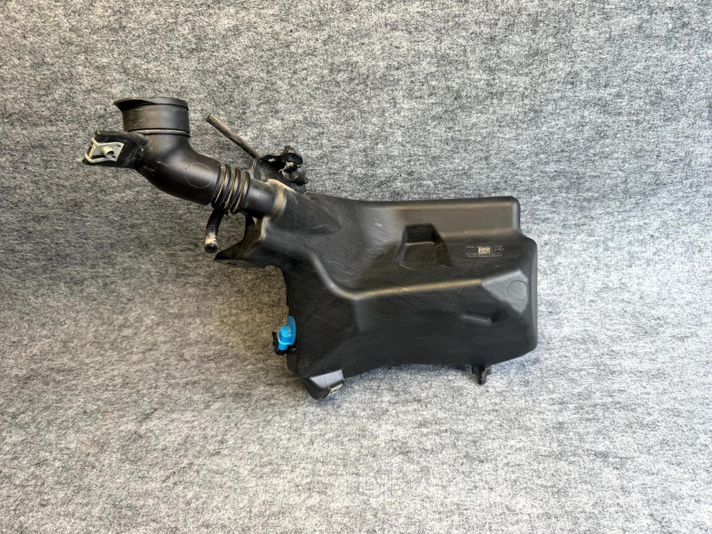 ♦️17-23 TESLA MODEL 3 WINDSHIELD WIPER WASHER RESERVOIR BOTTLE OEM, 1096062-00-F