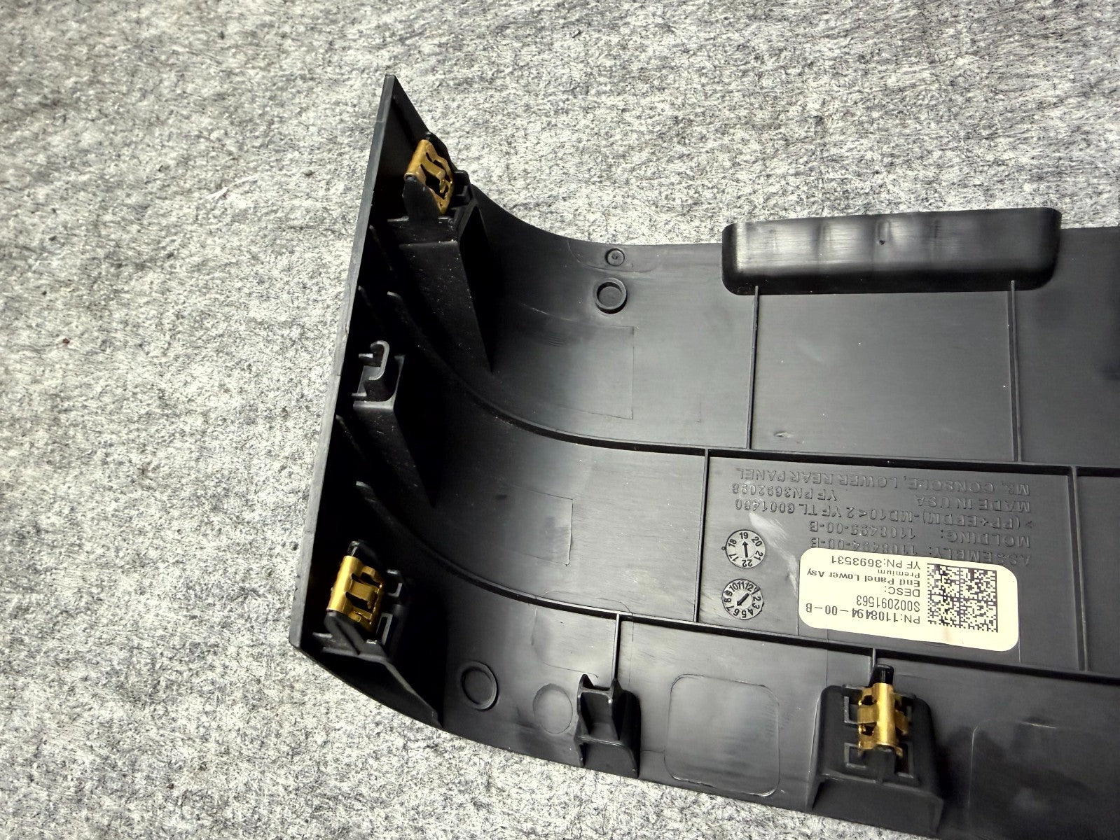 ♦️2017-2023 TESLA MODEL 3 REAR CENTER CONSOLE LOWER TRIM PANEL OEM, 1108494-00-B