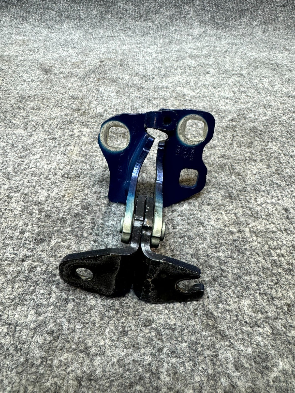 2017 - 2023 TESLA MODEL 3 FRONT LEFT / RIGHT SIDE UPPER DOOR HINGE OEM