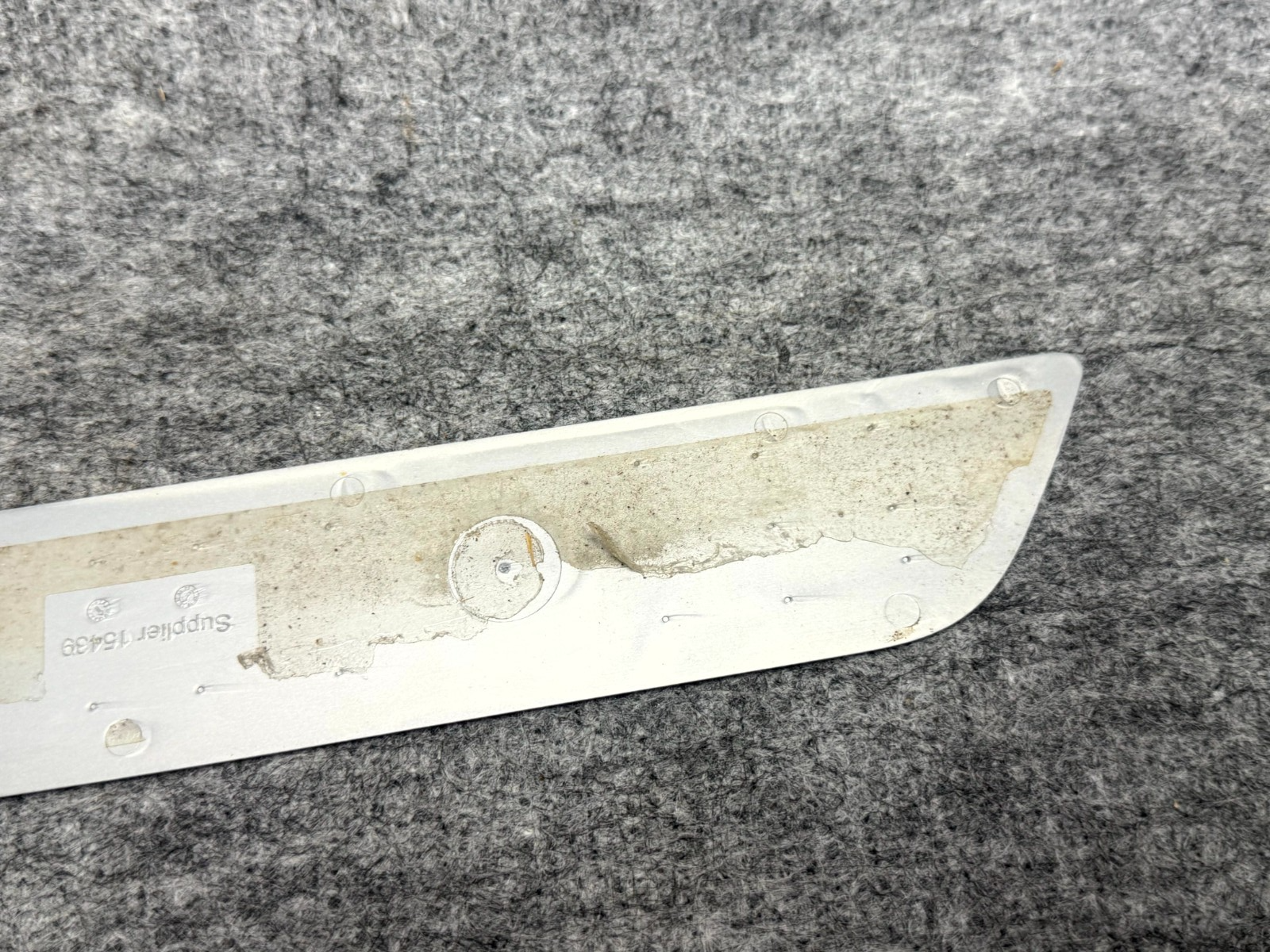 ♦️2017–2023 TESLA MODEL 3 FRONT DOOR SILL SCUFF PLATE TRIM OEM, 1504763-00-A