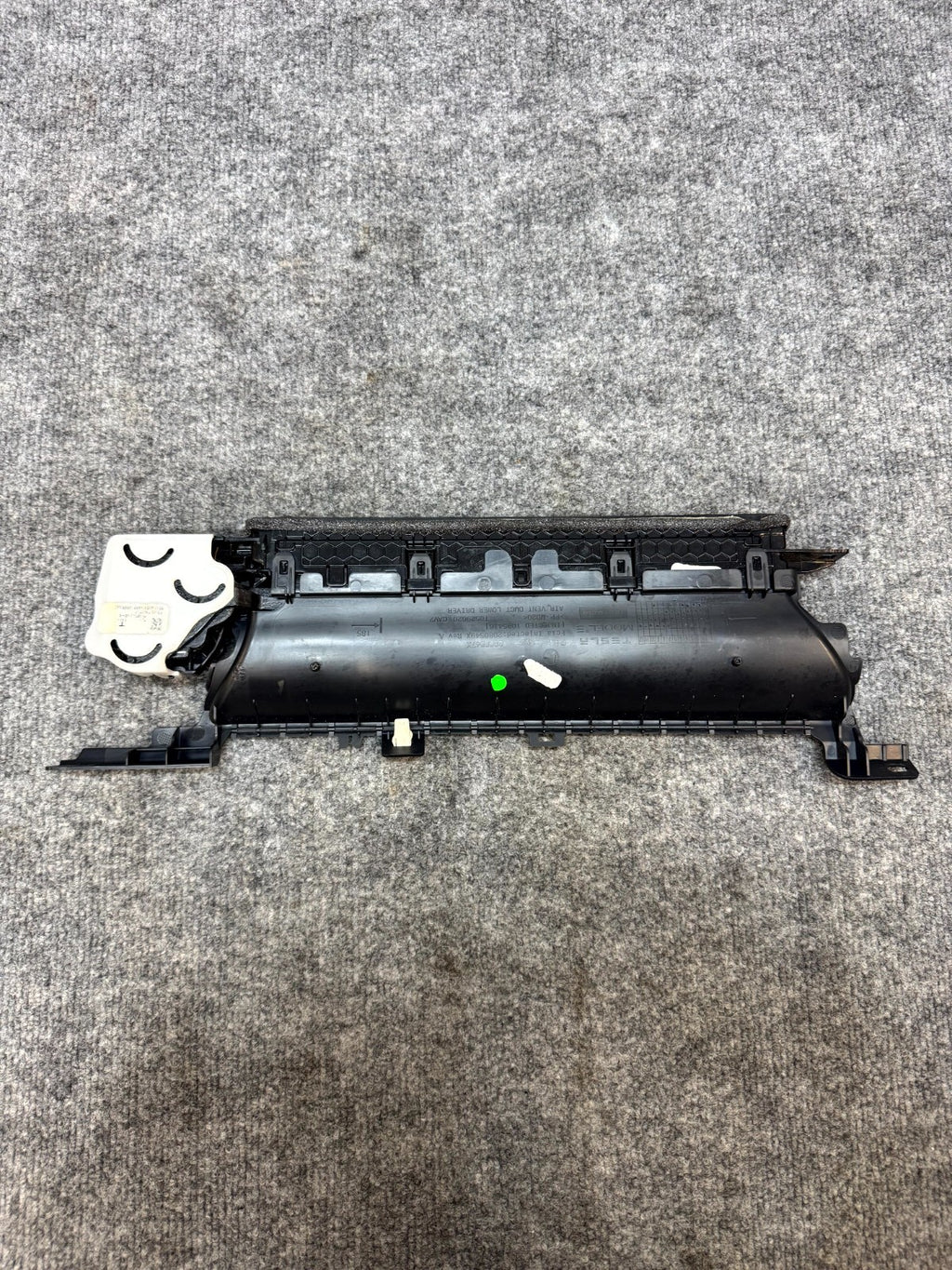 17–23 TESLA MODEL 3 Y LEFT DASHBOARD HEATER AC AIR VENT DASH DUCT OEM 113555400A