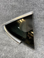2017 - 2023 TESLA MODEL 3 REAR RIGHT SIDE WINDOW QUARTER GLASS OEM, 43R-004529
