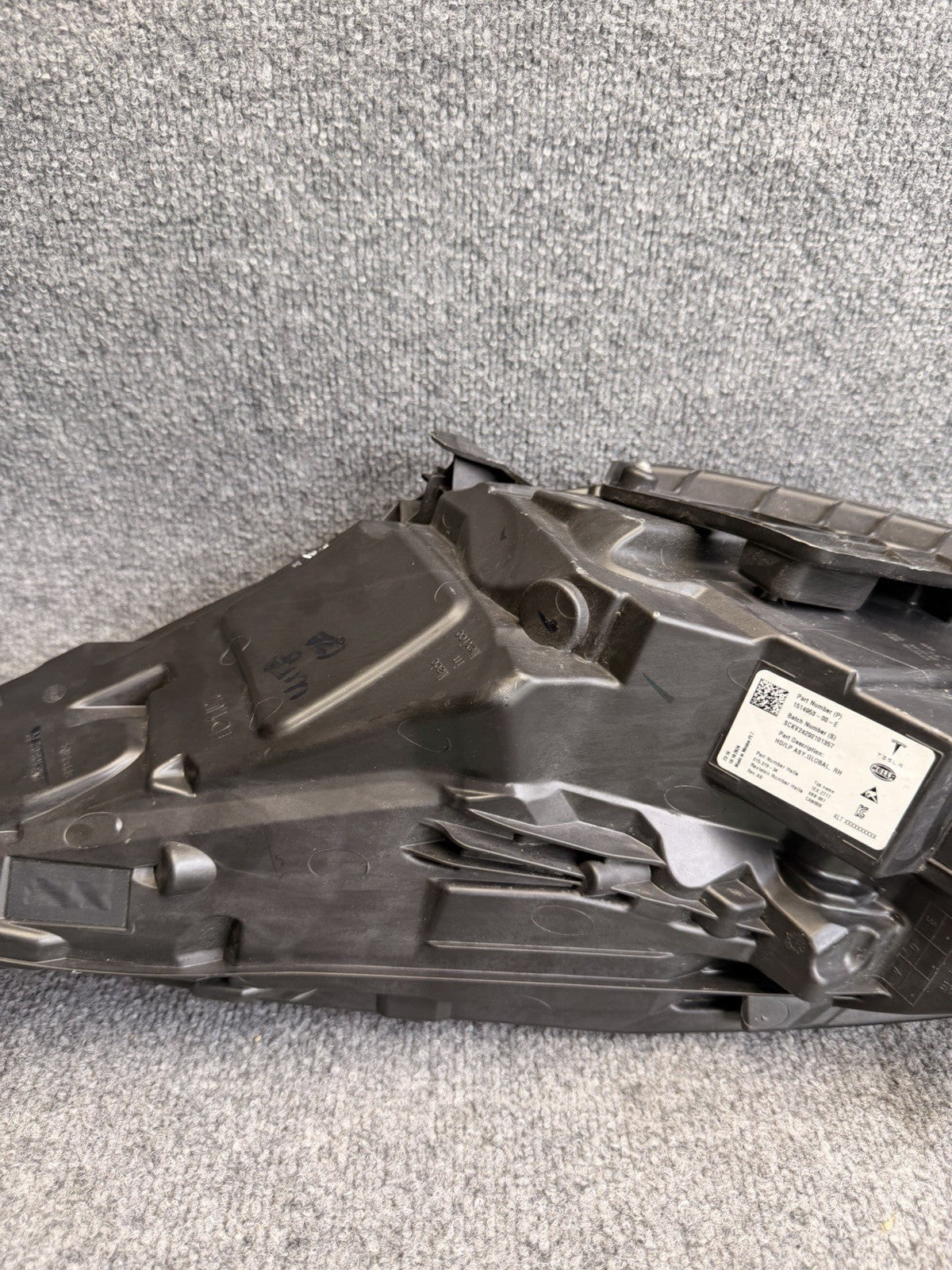 20-24 Tesla Model 3-Y Front Right Headlight Projector Headlamp RH 1514953-00-E
