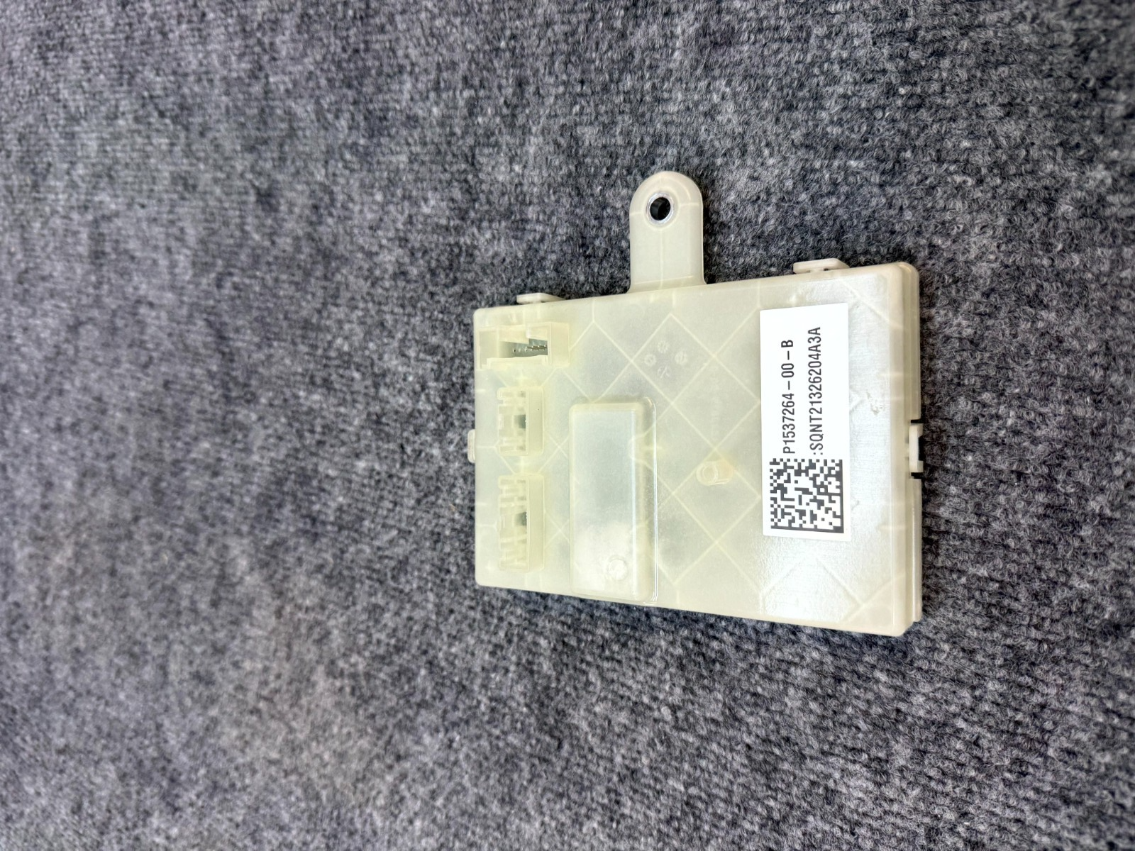 2020 - 2024 TESLA MODEL Y CHARGE PORT CONTROLLER MODULE UNIT OEM, 1537264-00-B