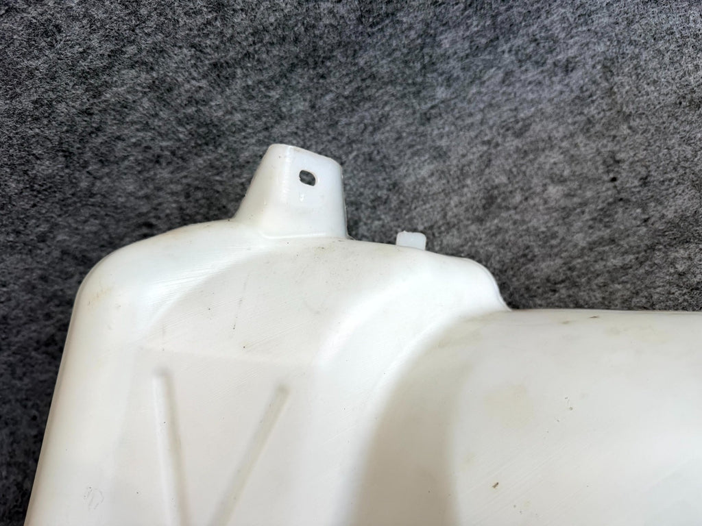 ♦️2012 - 2016 TESLA MODEL S WINDSHIELD WASHER RESERVOIR TANK OEM, 1005400-00-B