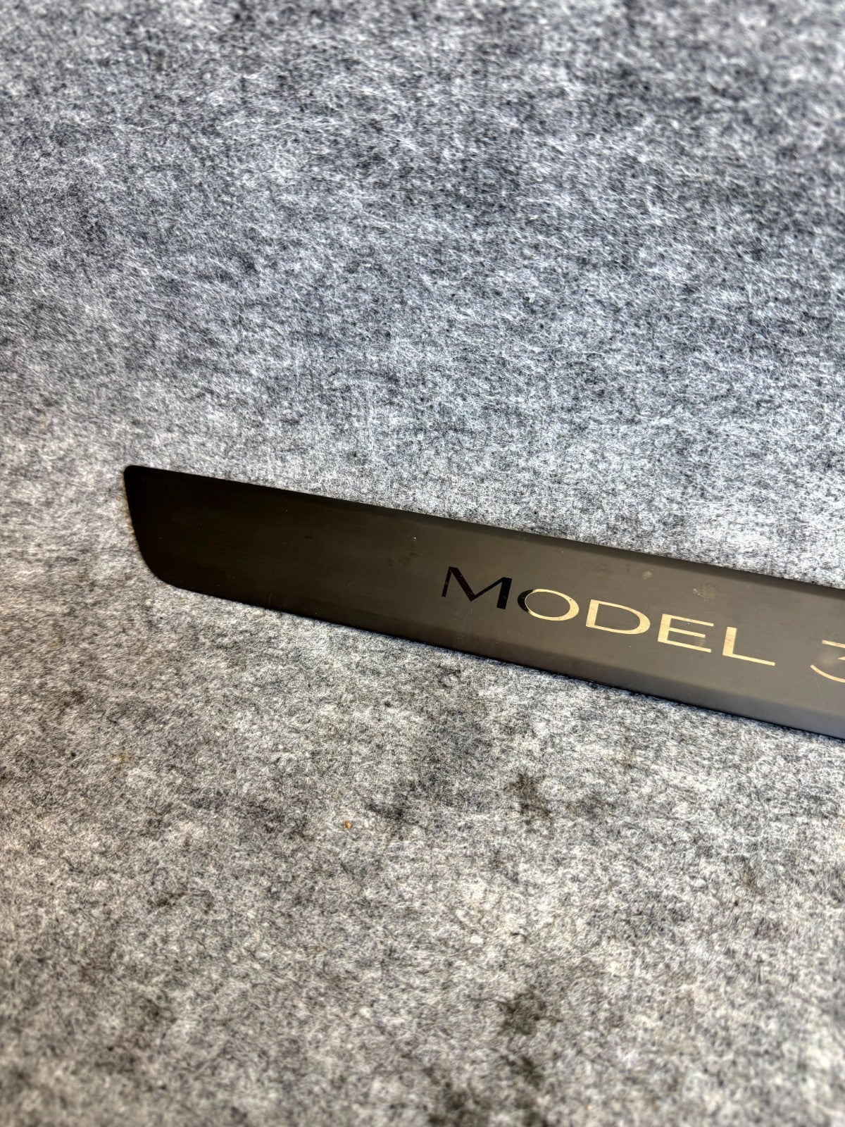 ♦️17-23 TESLA MODEL 3 FR LEFT/RIGHT DOOR SILL SCUFF PLATE PANEL OEM, 150476300C