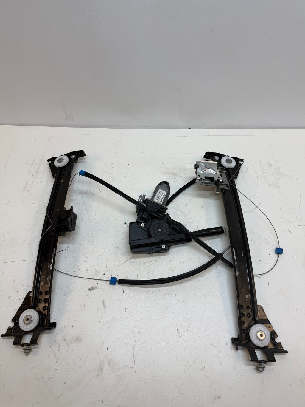 2012-2020 Tesla Model S Front Right Door Window Regulator & Motor 6006651-99-K