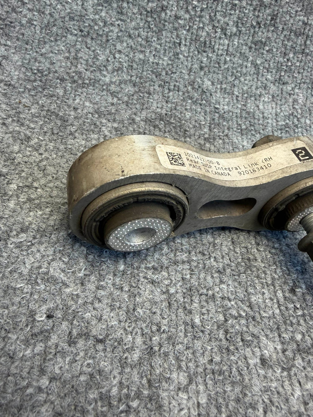 2012-2020 TESLA MODEL S REAR RIGHT INTEGRAL SUSPENSION LINK CONTROL ARM OEM