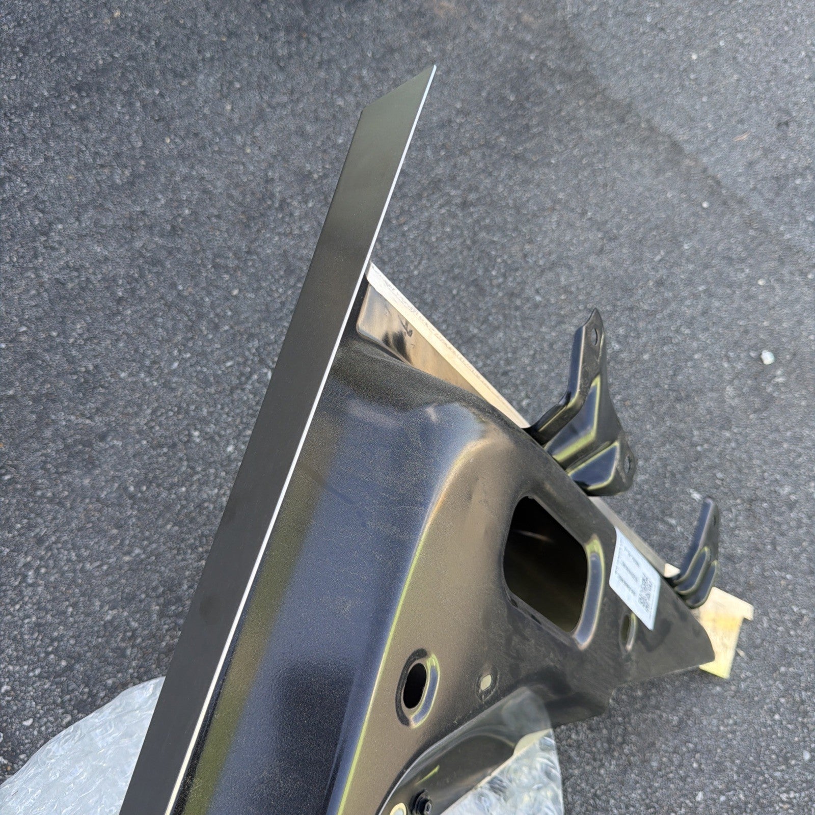 24-25 Tesla Cybertruck Front Fender Panel Right Foundation 1900764-FS-A OEM NEW