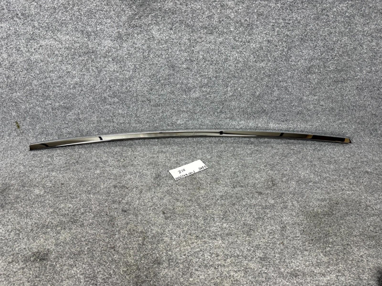 2016-2020 Tesla Model X Rear Upper Right Door Weatherstrip Seal OEM 1032249-00-J
