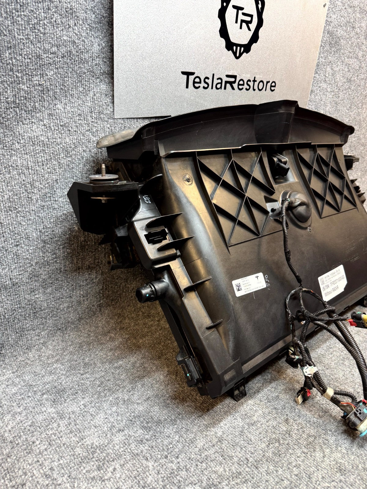 2017-2023 TESLA MODEL 3 RADIATOR COOLING FAN SHROUD & SHUTTER OEM, 1103545-00-B