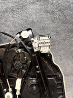2020-2024 TESLA MODEL Y REAR RIGHT DOOR WINDOW REGULATOR & MOTOR OEM, 149551301J