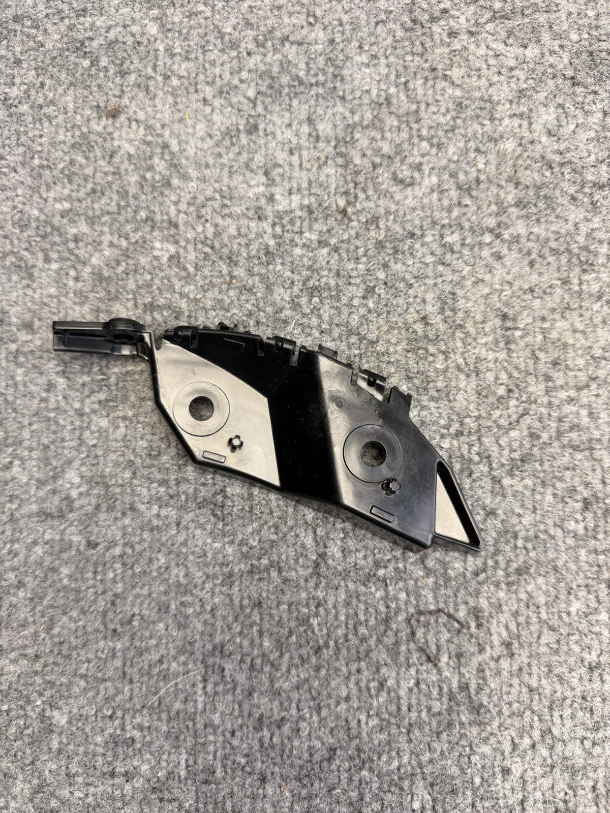 2024-2025 Tesla Model 3 Front Driver Side Bumper Bracket Left OEM 1774268-00-F