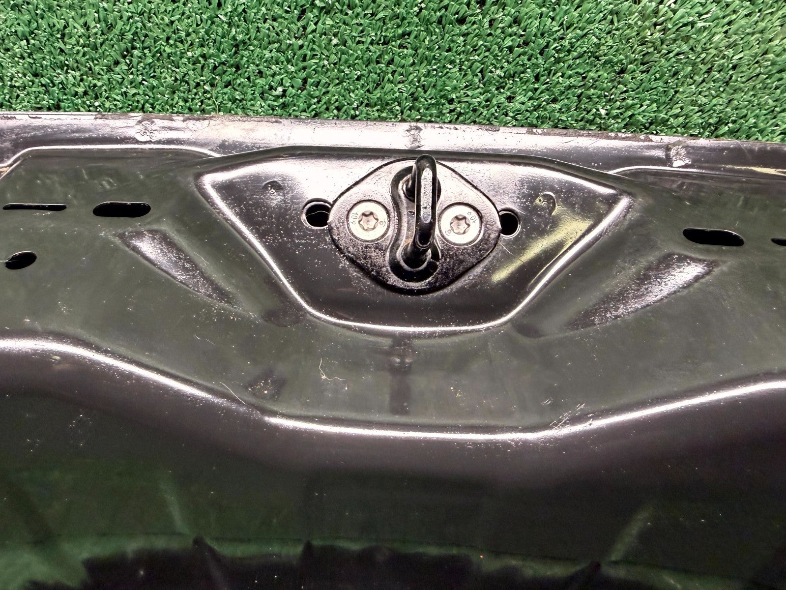 ♦️2020 - 2023 TESLA MODEL Y REAR TRUNK END BODY PANEL ASSEMBLY OEM, 1487744-00-C