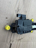 ♦️16-23 TESLA MODEL X FRONT LEFT SIDE DOOR LOCK LATCH ACTUATOR OEM, 1115332 00 B