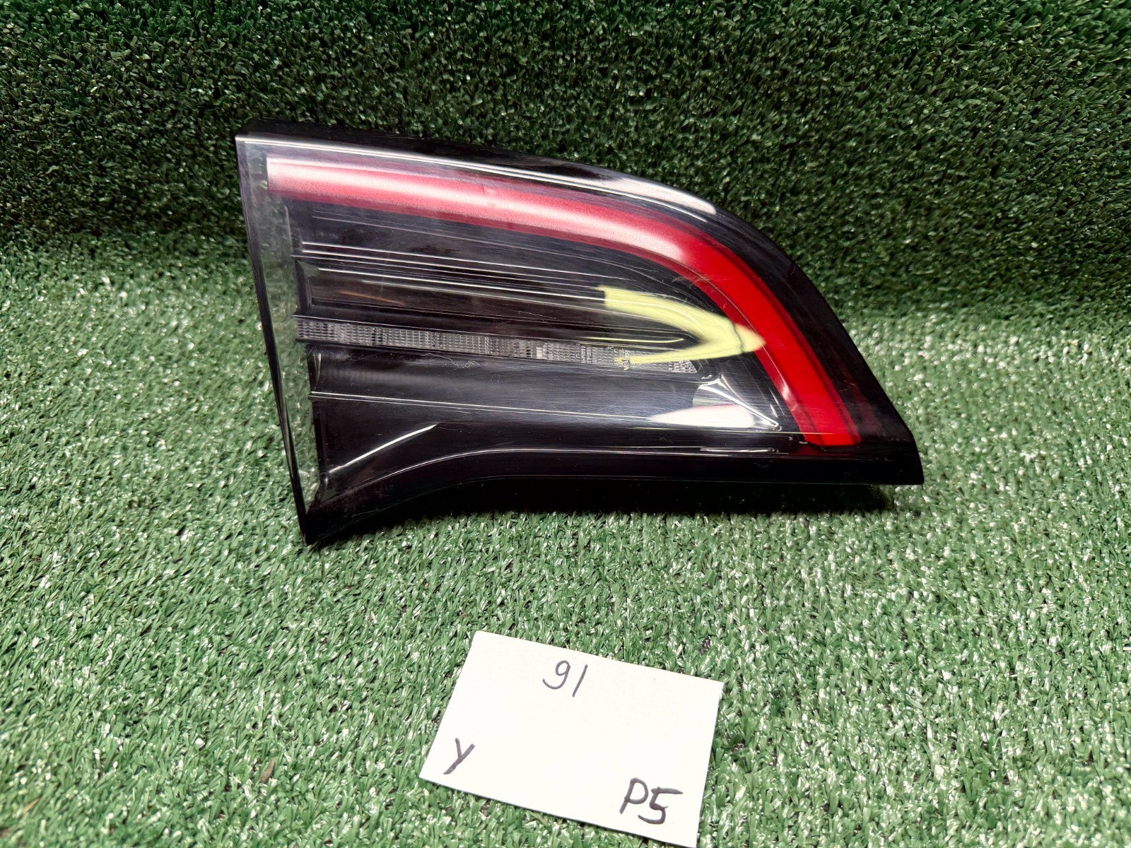 ♦️17 - 23 TESLA MODEL 3 Y REAR LEFT TAIL LIGHT TAILLIGHT LAMP OEM, 1502088-00-B