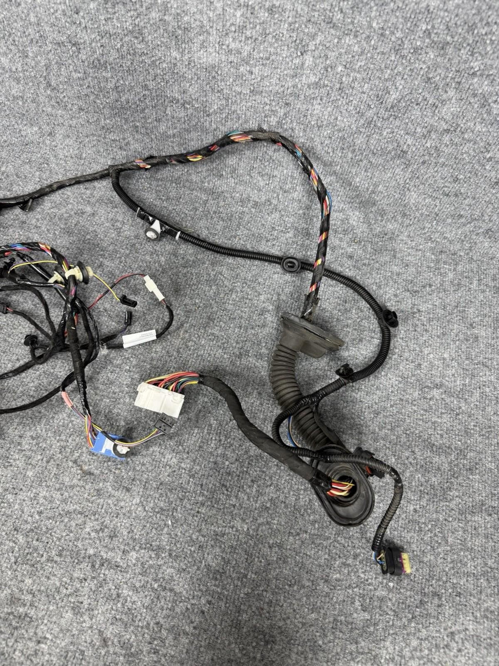 ♦️2017-2023 TESLA MODEL 3 FRONT LEFT SIDE DOOR WIRING HARNESS OEM, 3067957-00-C