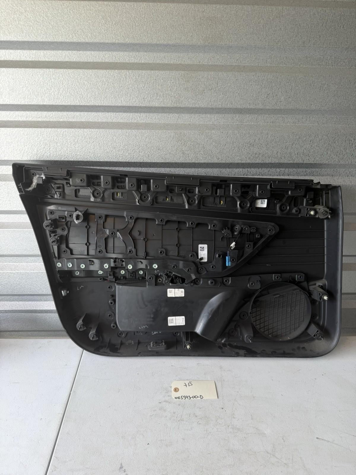 ♦️2017-2023 TESLA MODEL 3 FRONT RIGHT SIDE DOOR PANEL TRIM CARD OEM,1085943-00-D
