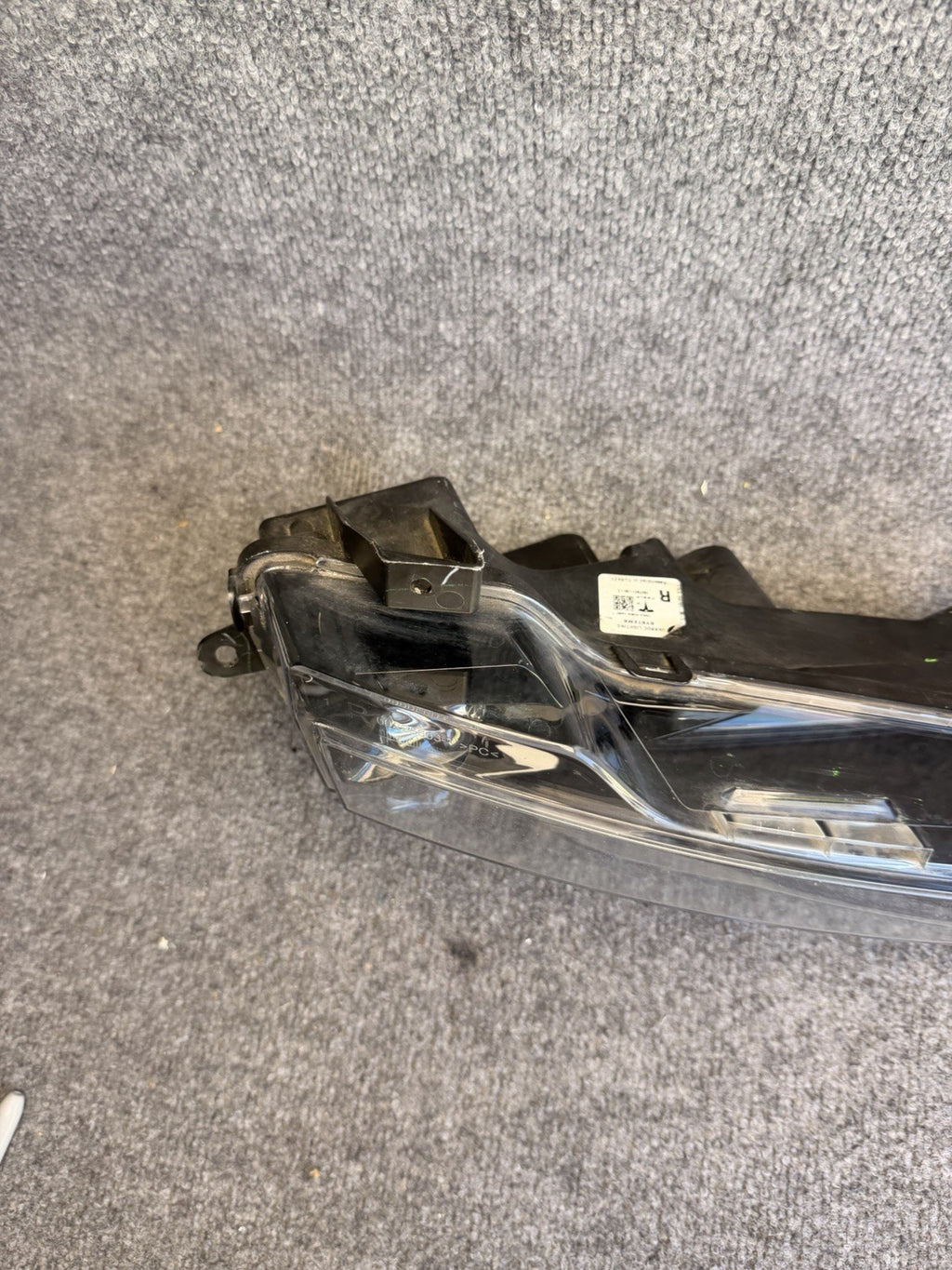2017-2023 Tesla Model 3 Front Right Fog Light Fascia Lamp 1507931-00-C OEM