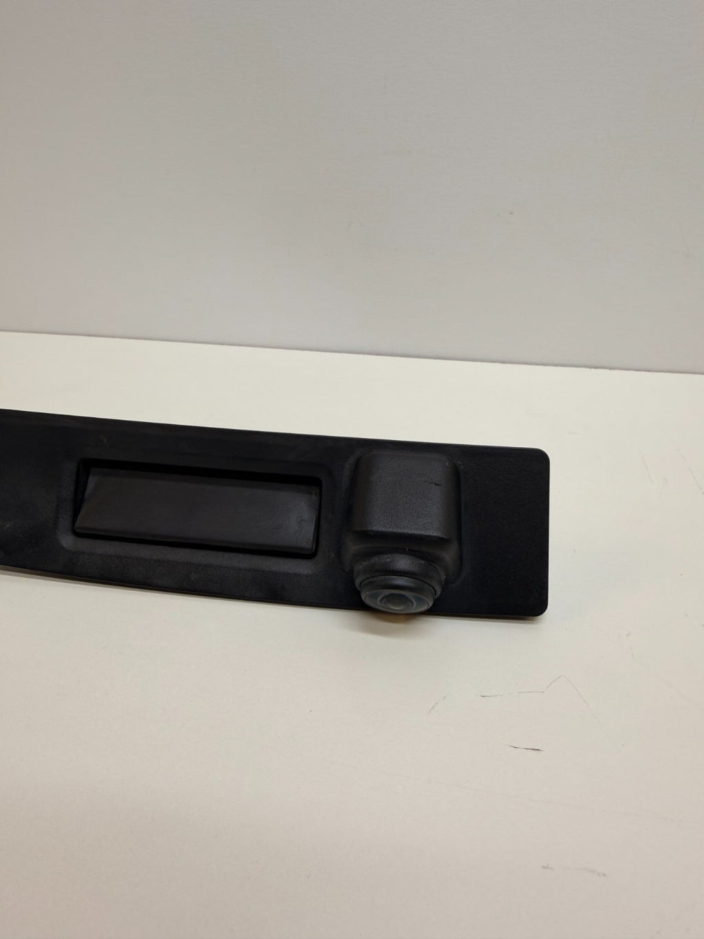 2017-2024 Tesla Model 3 Y Rear Trunk Handle Switch W/ Back Up Camera