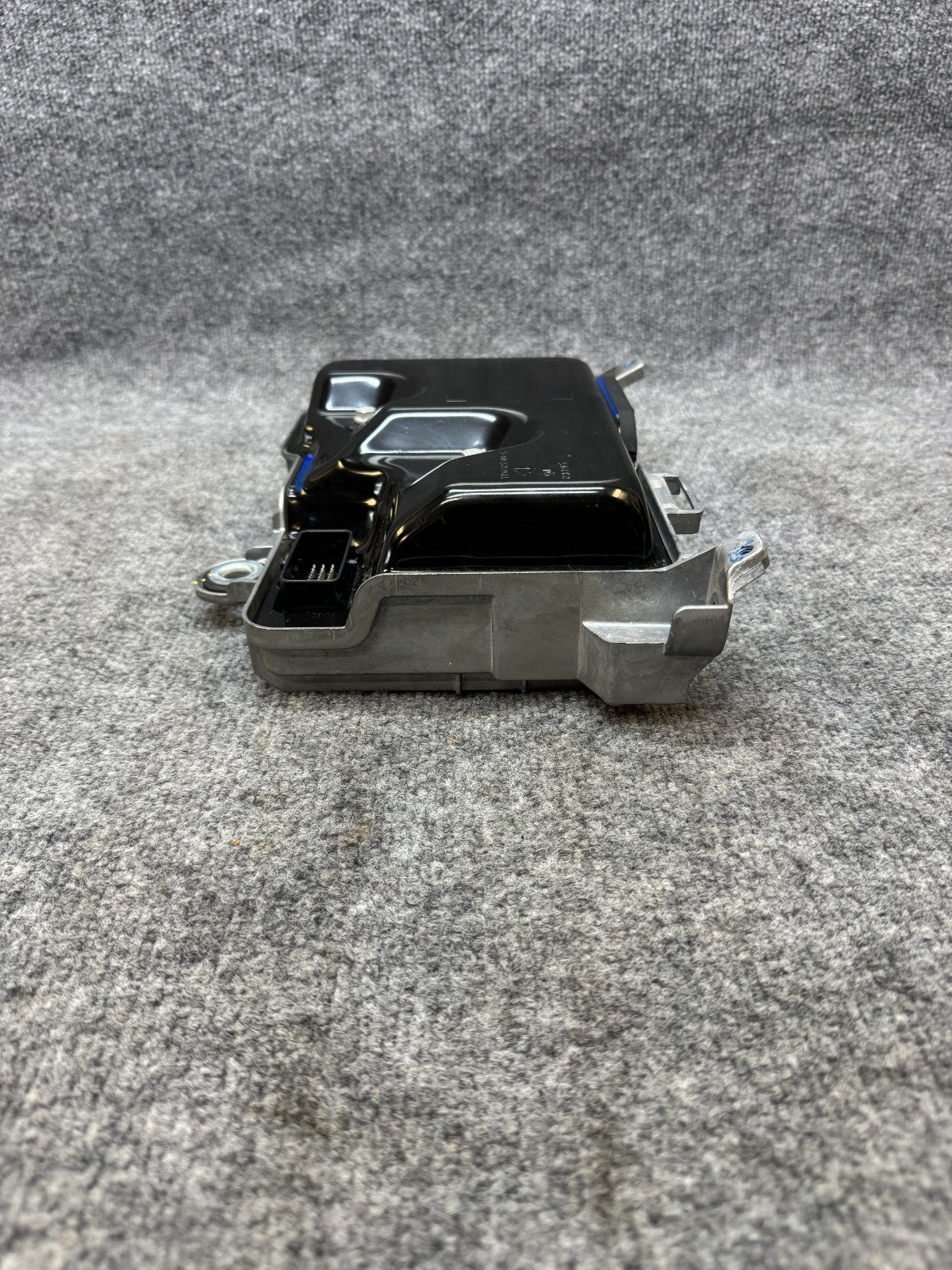 20-24 TESLA MODEL Y FRONT CONTROLLER BODY COMPUTER CONTROL MODULE OEM 149732700C