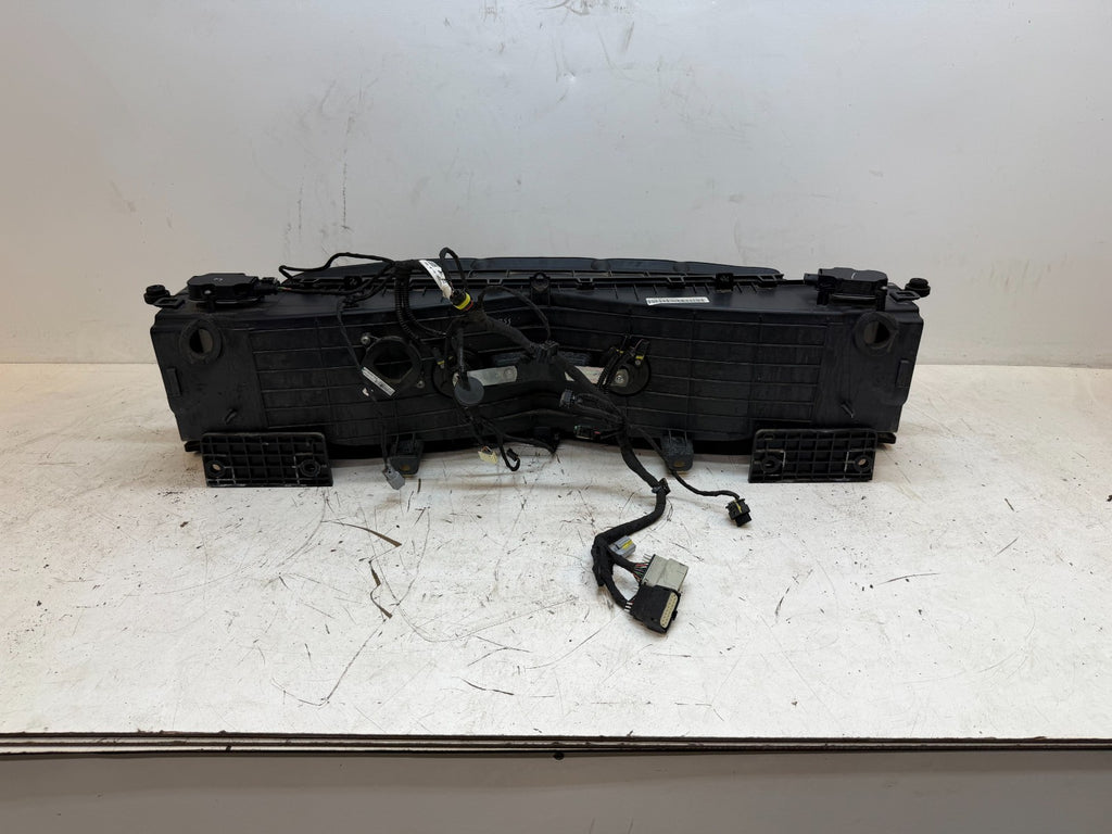 2012-2015 Tesla Model S Radiator Shutter Air Duct Center Intake Grille Assembly