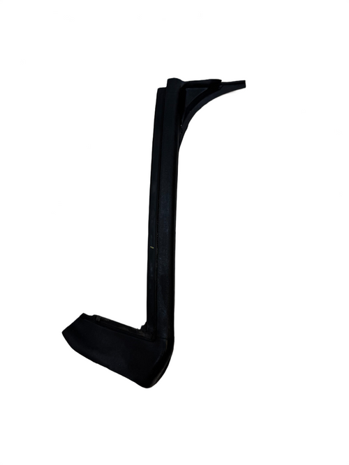 2020-2024 TESLA MODEL Y REAR RIGHT SIDE DOOR SEAL WEATHERSTRIP 1497714-00-D