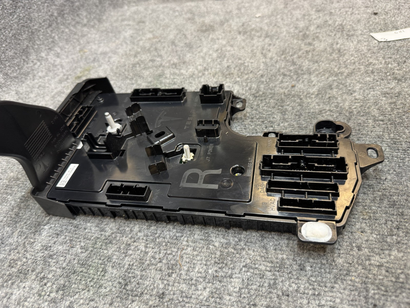2017-2023 TESLA MODEL 3 RIGHT LOW VOLTAGE CONTROLLER MODULE UNIT OEM, 110034000H