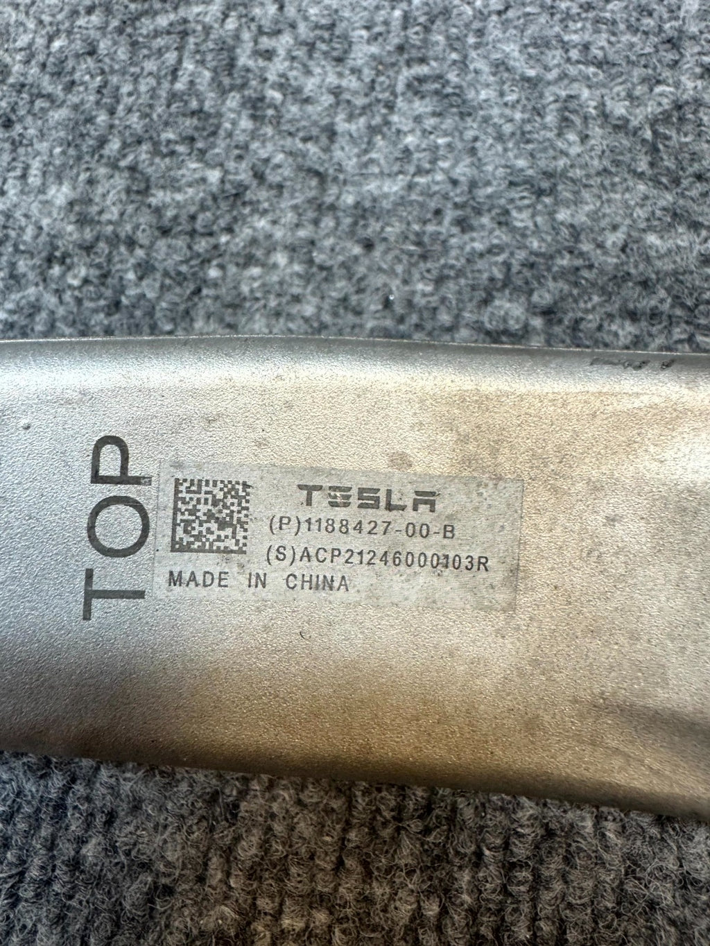 2020 - 2024 TESLA MODEL Y REAR RIGHT / LEFT UPPER CONTROL ARM OEM, 1188427-00-B
