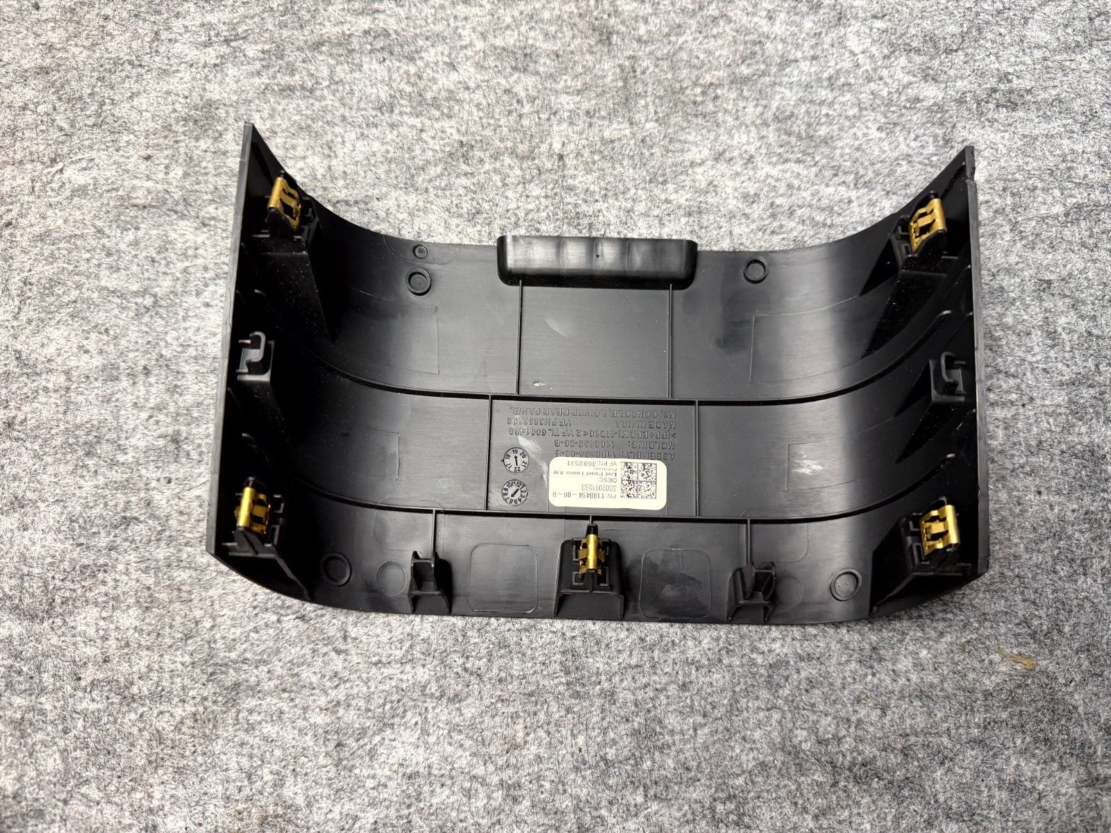 ♦️2017-2023 TESLA MODEL 3 REAR CENTER CONSOLE LOWER TRIM PANEL OEM, 1108494-00-B