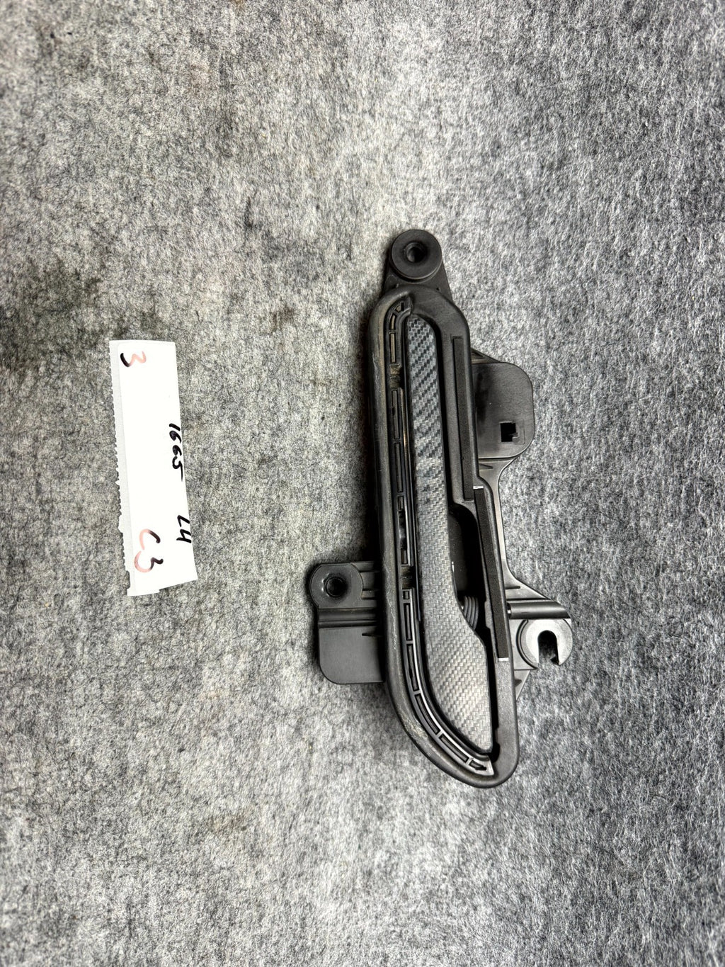 ♦️17 - 23 TESLA MODEL 3 FRONT / REAR LEFT EXTERIOR DOOR HANDLE OEM, 1081831-00-J