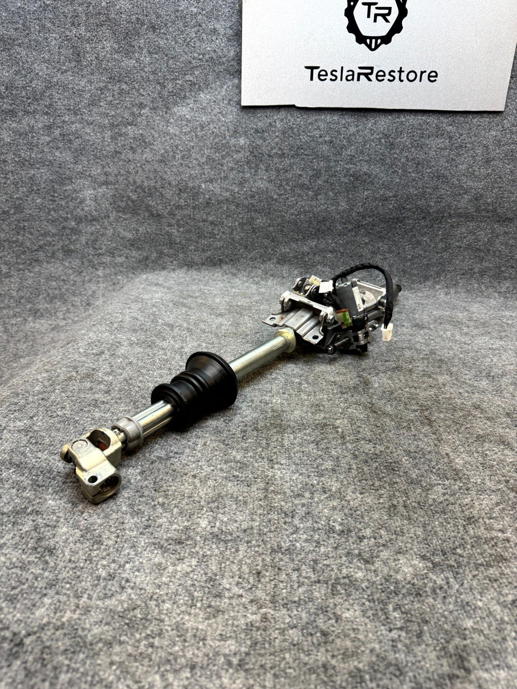 20-24 TESLA MODEL Y ELECTRIC STEERING COLUMN & INTERMEDIATE SHAFT OEM 118881100E