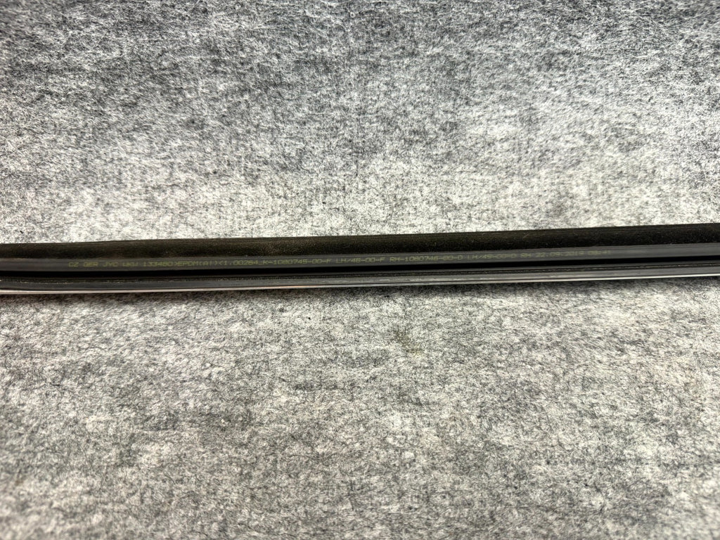 ♦️17–23 TESLA MODEL 3 REAR LEFT SIDE DOOR MOLDING TRIM STRIP OEM, 1080745-01-J