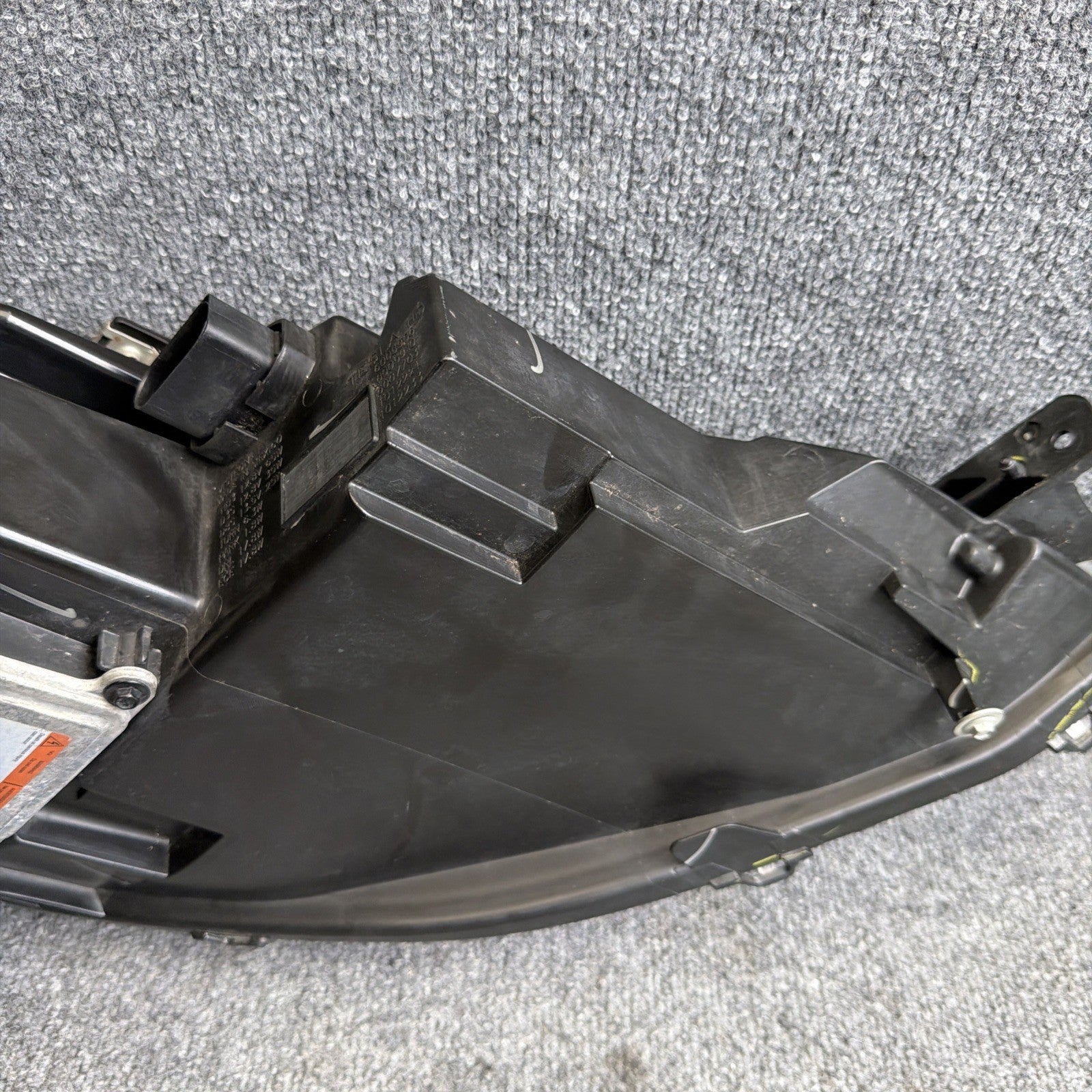 2012-2016 Tesla Model S Left Hand Driver Side Headlight LED 6005906-00-D OEM