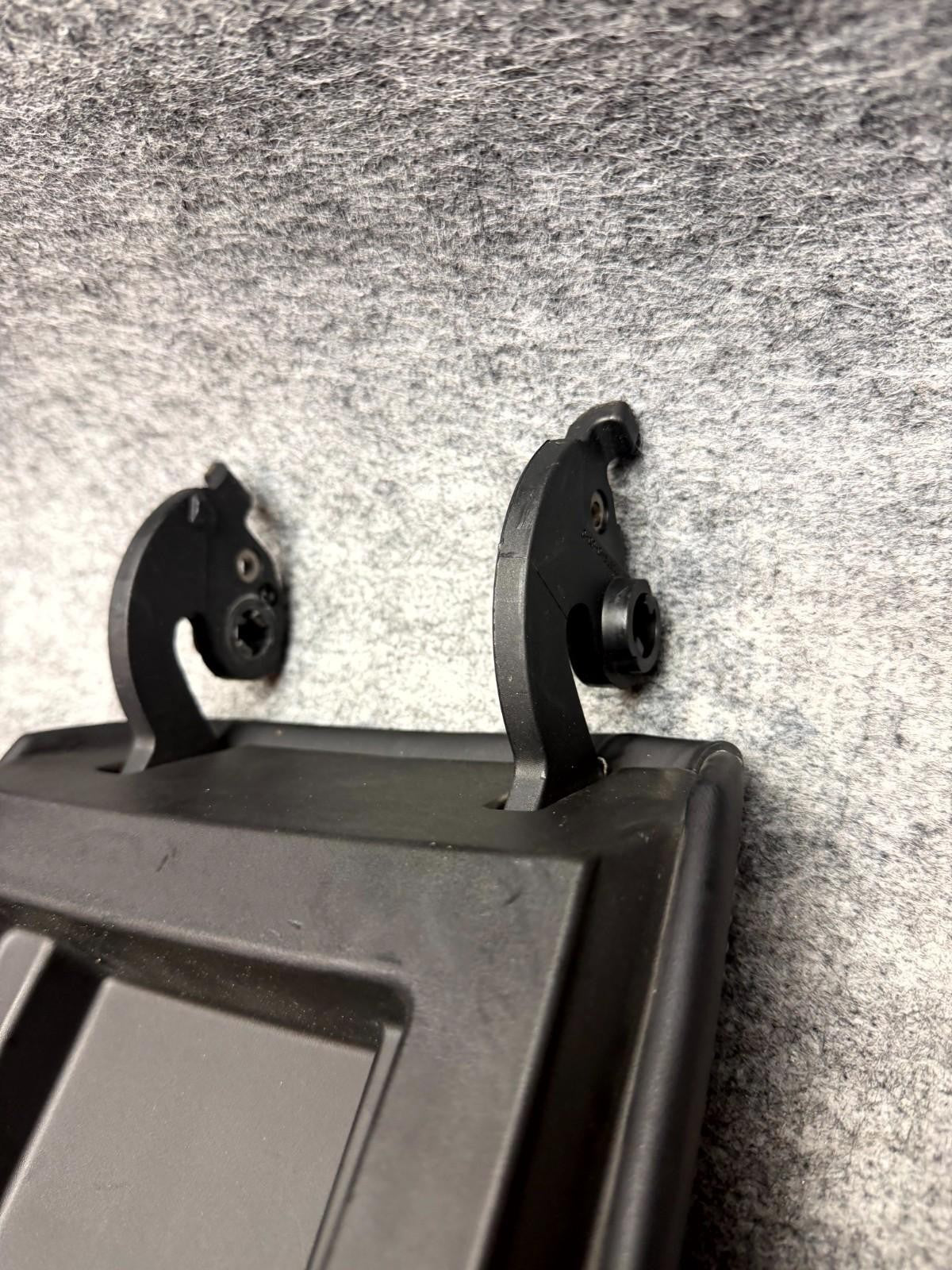 ♦️2017 - 2023 TESLA MODEL 3 CENTER CONSOLE ARMREST ARM REST LID OEM