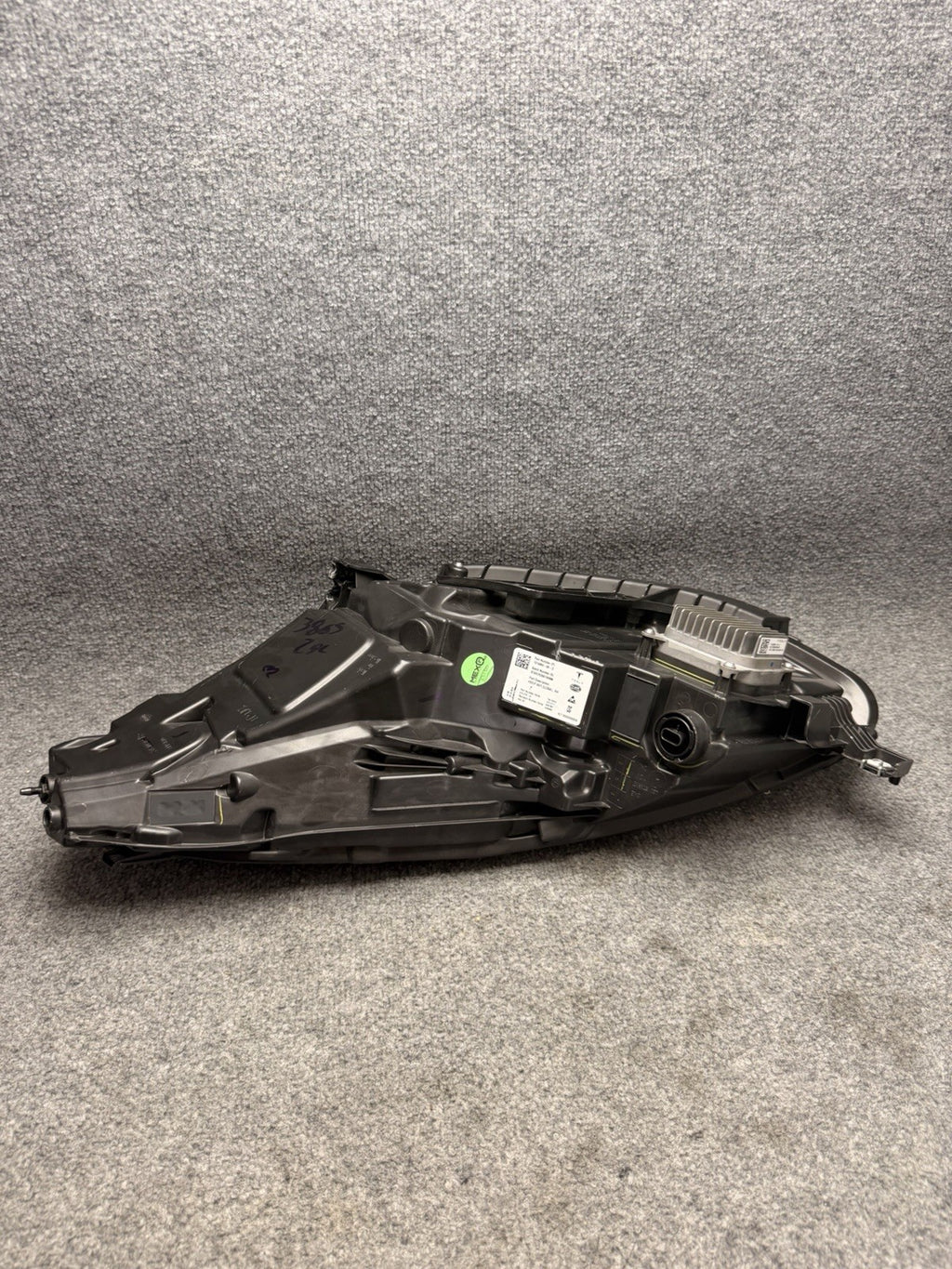 2021-2023 TESLA MODEL 3-Y FRONT RIGHT HEADLIGHT LED LIGHT LAMP OEM 1514953-00-C