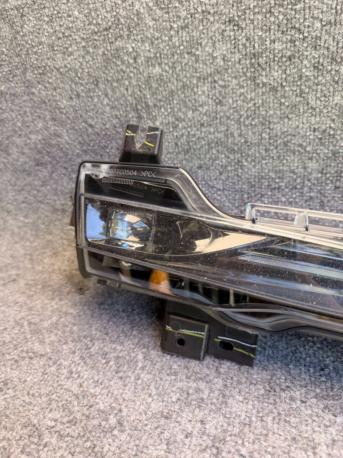 2017-2023 TESLA MODEL 3 RIGHT PASSENGER SIDE LED FOG LIGHT LAMP 1077392-00-C