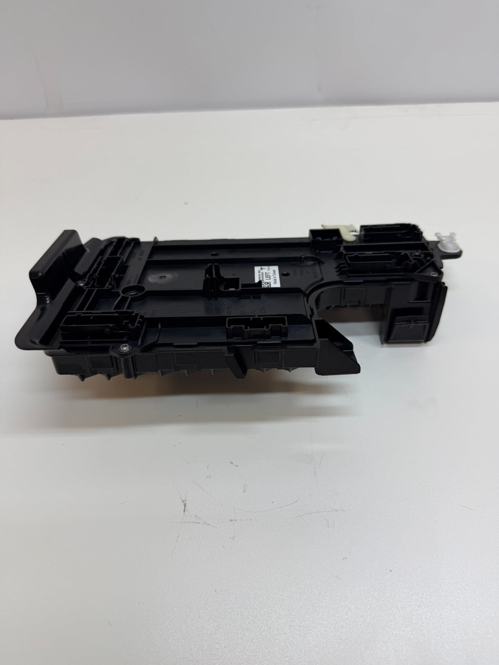 2017-2023 Tesla Model Y Left Driver Body Control Module BCM 1497847-02-D