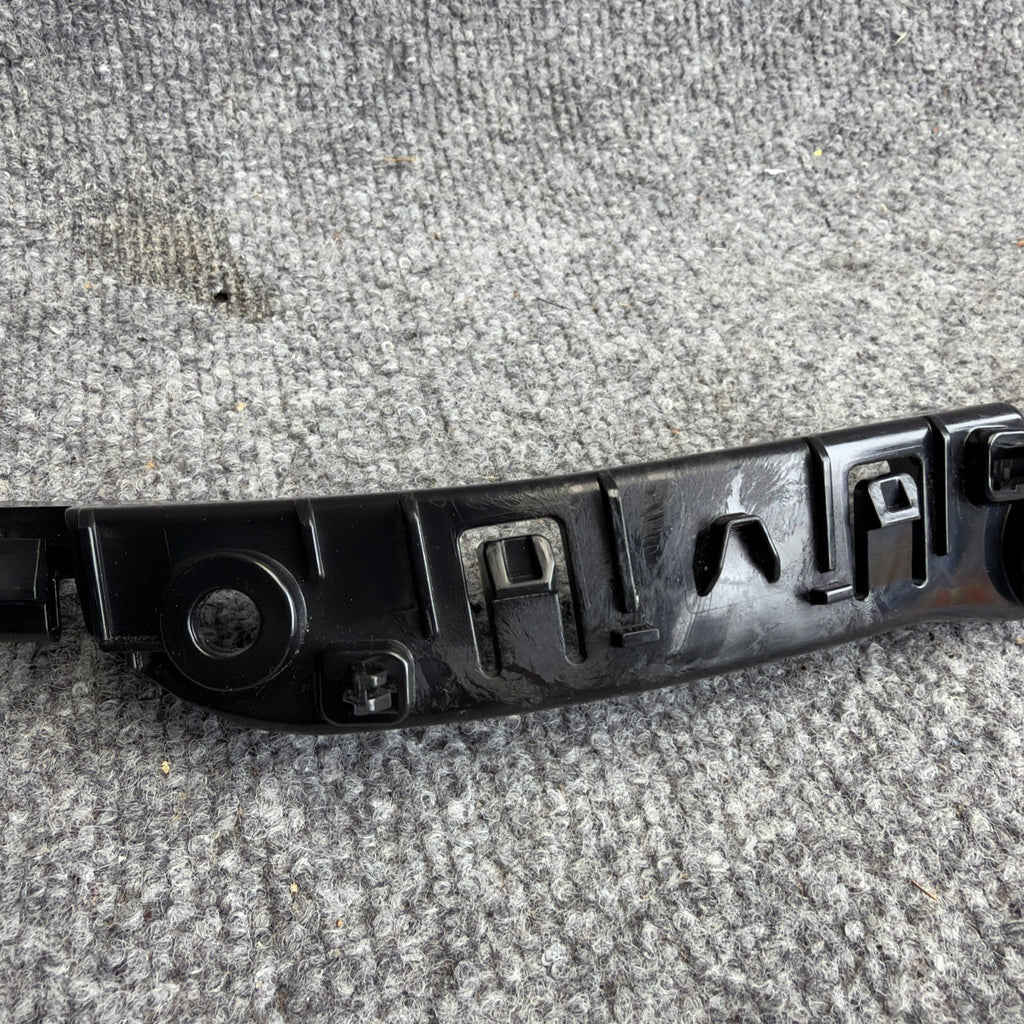 2025-2027 Tesla Model Y Front Bumper Fascia Fender Bracket Right 1983888-00-D