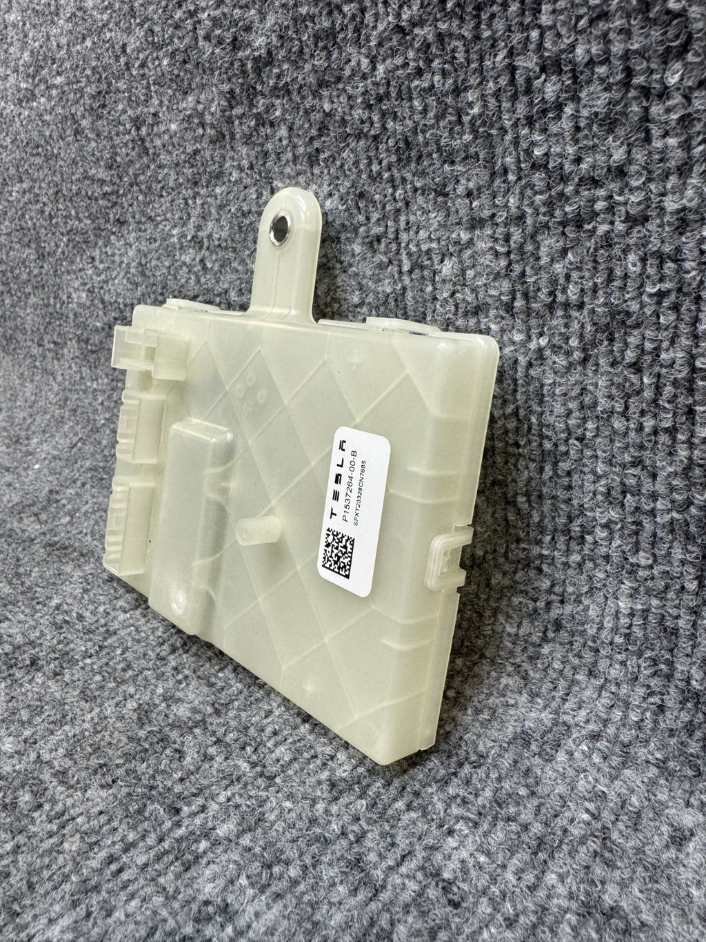 2020 - 2024 TESLA MODEL Y CHARGE PORT CONTROLLER MODULE UNIT OEM, 1537264-00-B