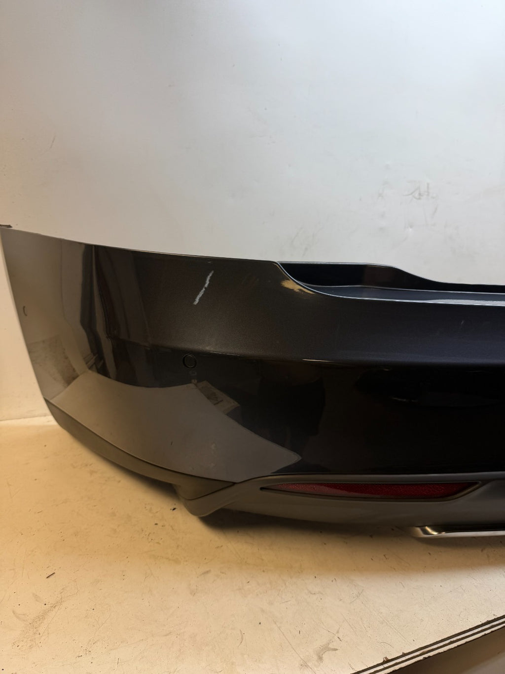 2012 - 2015 TESLA MODEL S REAR BUMPER COVER FASCIA OEM 6008179-00-D
