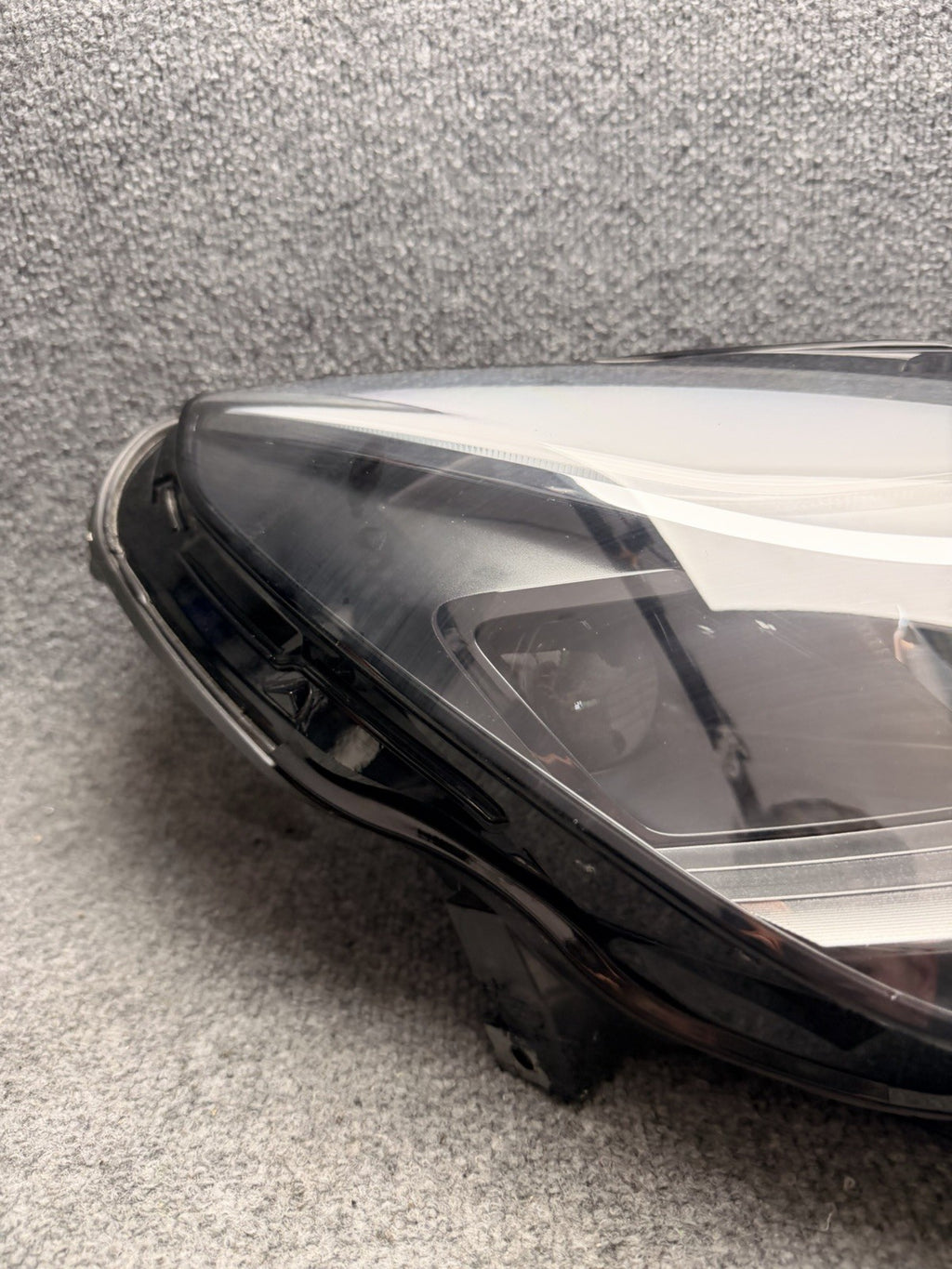2021-2023 TESLA MODEL 3-Y FRONT RIGHT HEADLIGHT LED LIGHT LAMP OEM 1514953-00-C