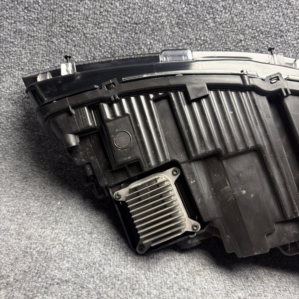 2024-2025 TESLA MODEL 3 HEADLIGHT OEM LEFT LH DRIVER SIDE LED 1694086-00-G