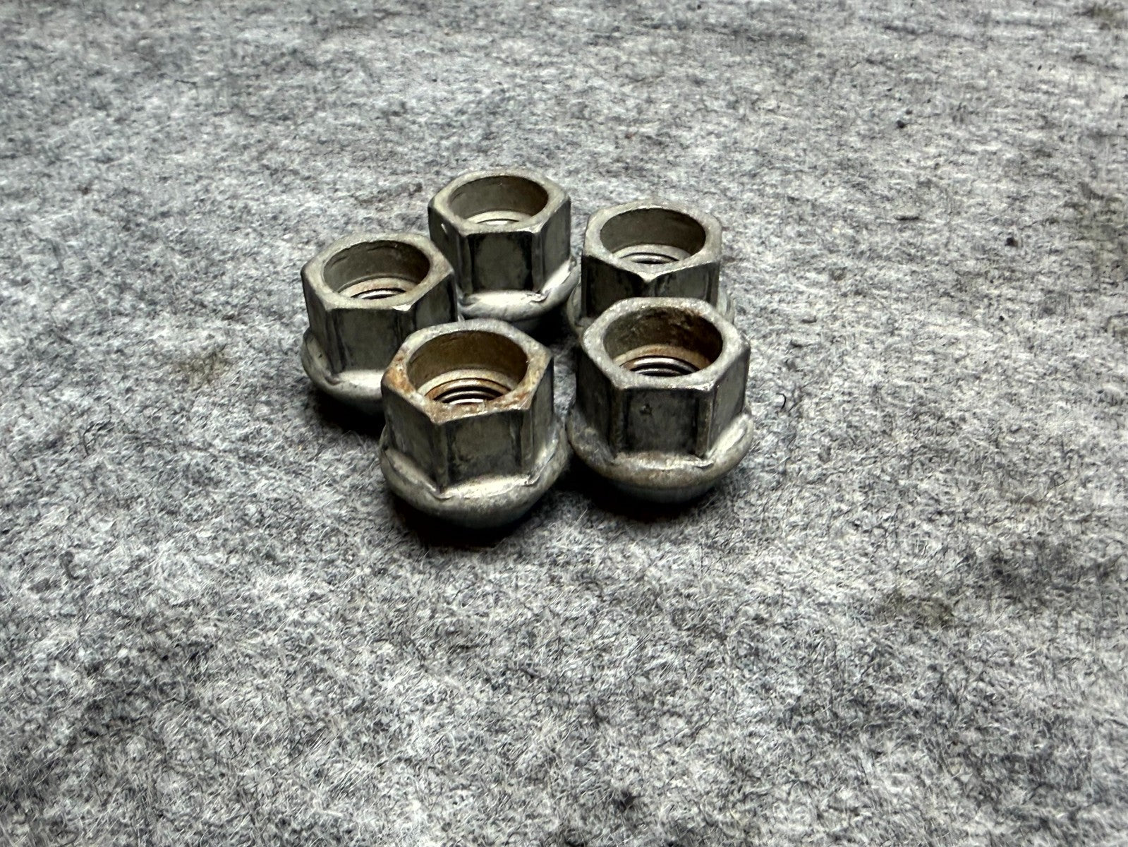 ♦️2017 - 2023 TESLA MODEL 3 Y WHEEL RIM LUG NUT BOLT CAP COVER SET OF 5 OEM