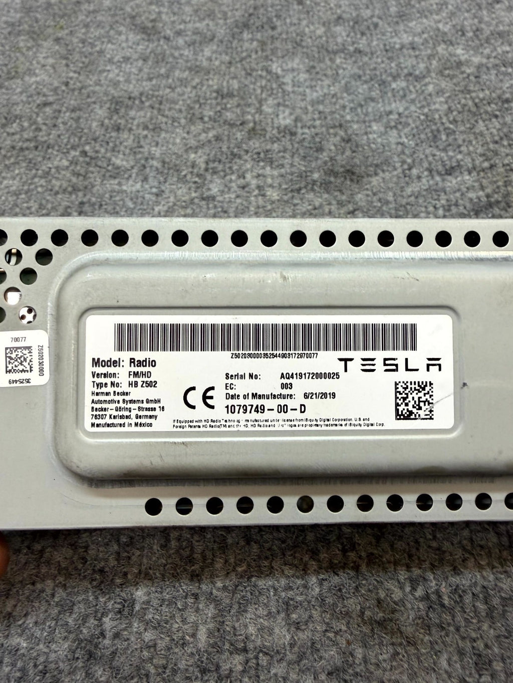 2017–2023 TESLA MODEL 3 RADIO RECEIVER CONTROL MODULE OEM, 1079749-00-D